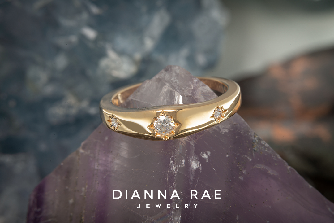 14K Yellow Gold 3 Diamond Star Band