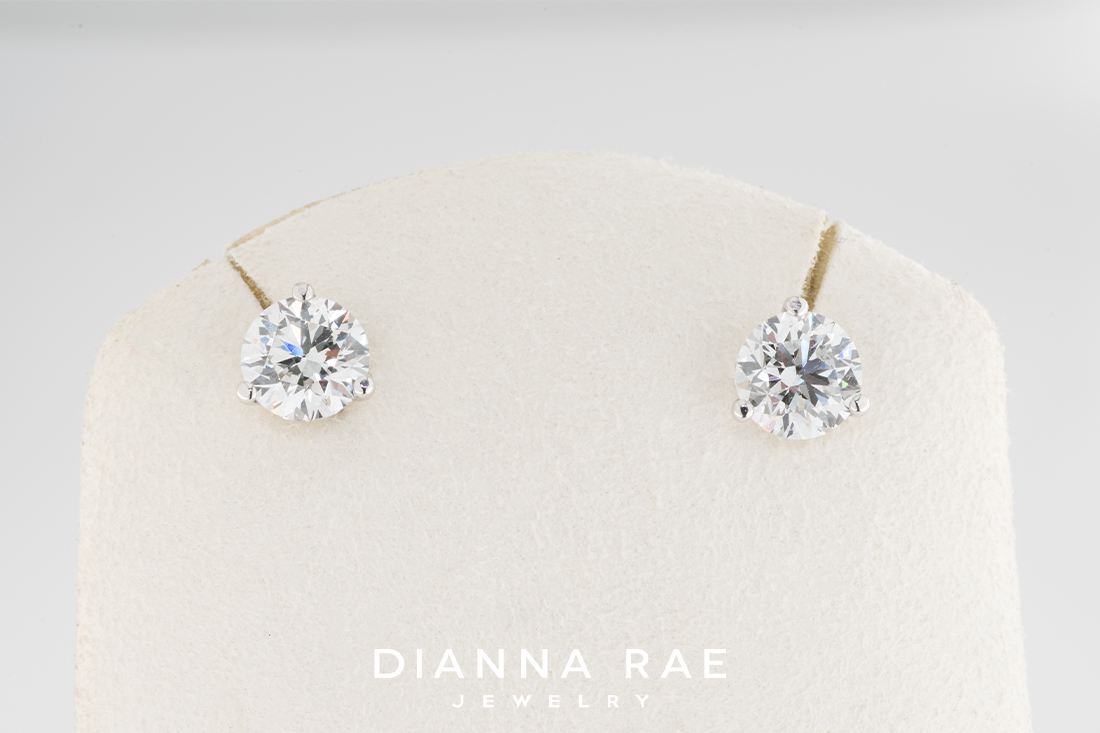 2.00Ct White Gold Diamond Studs